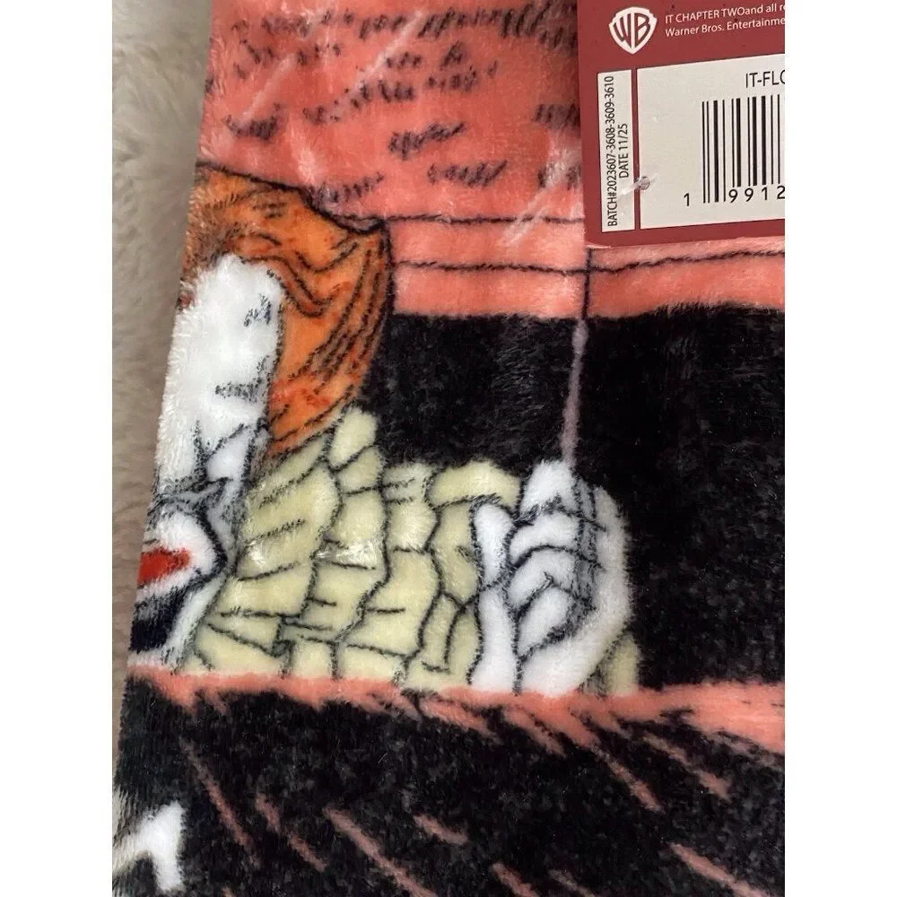 IT Pennywise Soft Plush Throw Blanket You Make My Heart Float‎ 50” X 70” NEW